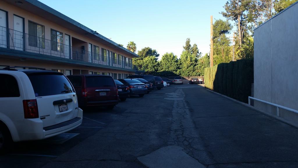 Kona Inn Motel Anaheim Exterior photo